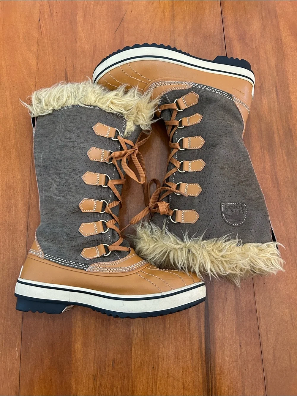 Sorel Tofino Women's Waterproof Winter Snow Boots Size 7.5